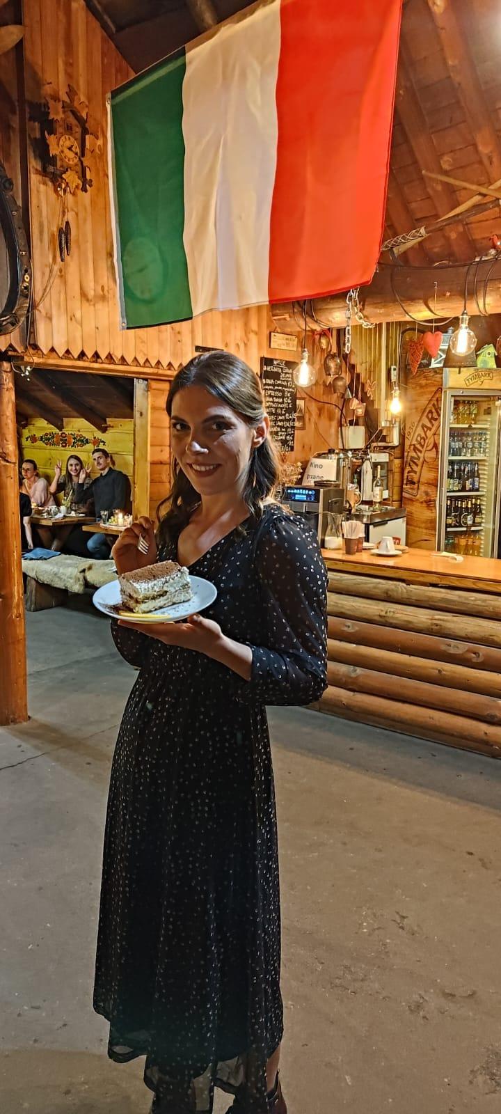 Włoskie jedzenie, włoska muzyka, klimatyczna drewniana restauracja, ciekawy wykład o diecie śródziemnomorskiej i wspólny czas - czego chcieć więcej w chłodny jesienny wieczór? 